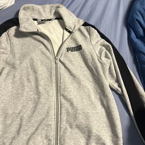 Brand new Women’s Puma zip up sweatshirt